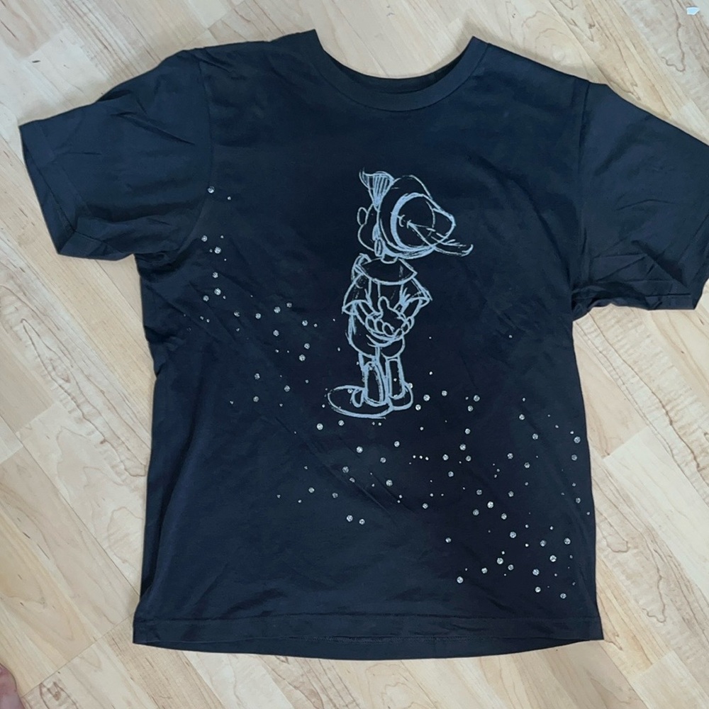 Reflective Black T-Shirt with Disney’s Pinocchio